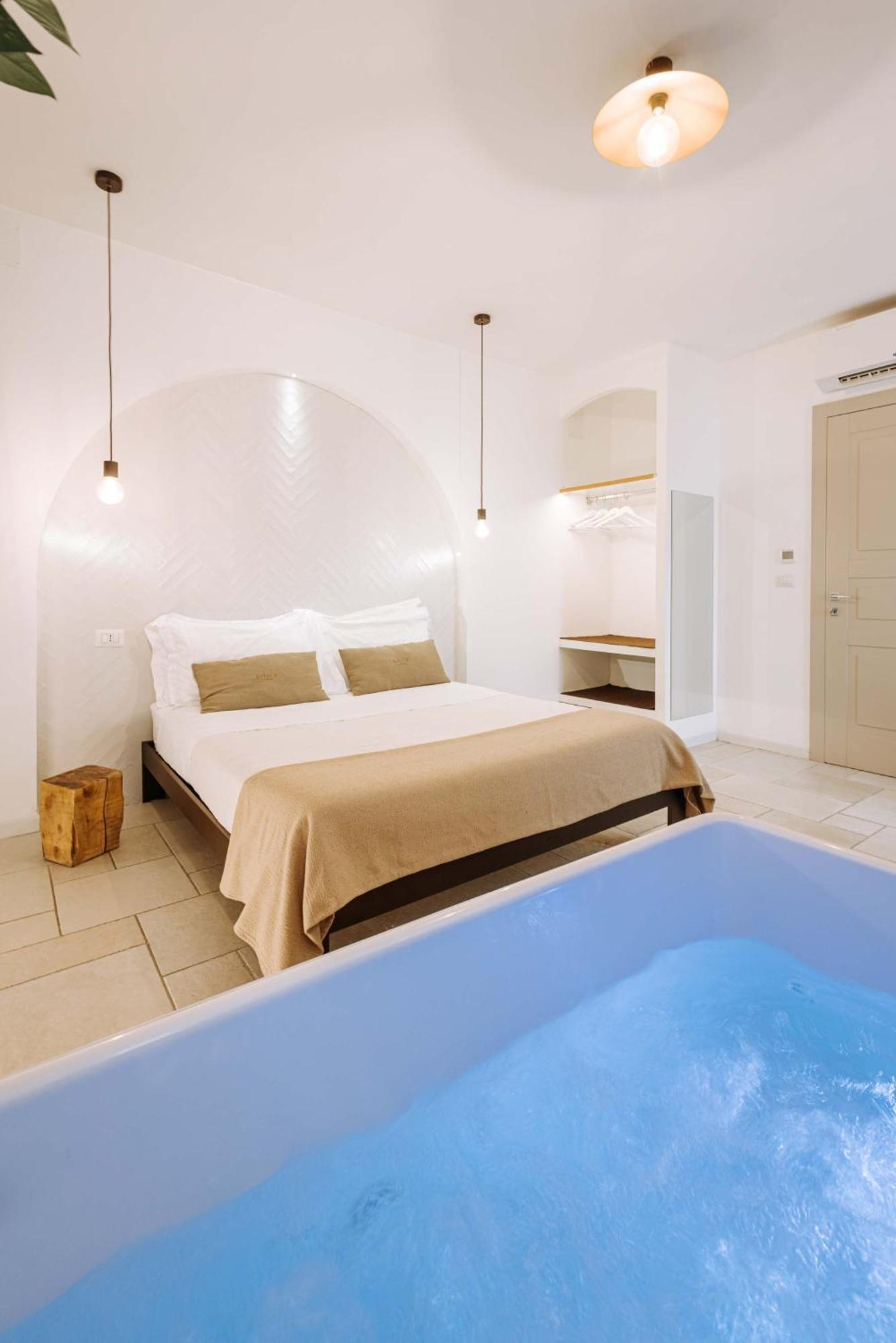 Dirium - Exclusive Rooms Monopoli Exterior foto